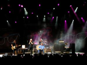 Ben Harper and Charlie Musselwhite (10)